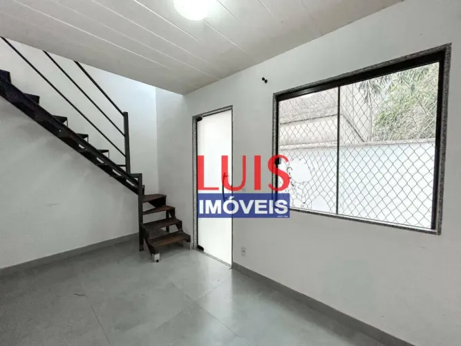 Casa com 2 dormitórios para alugar, 20 m² por R$ 1.450/mês + Taxas- Piratininga - Niterói/