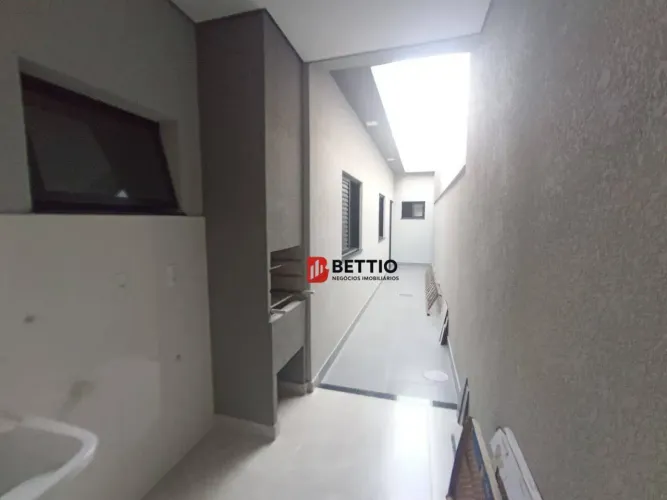 Casa à venda, 3 quartos, 1 suíte, pé direito alto, área gourmet, Vila Castelo Branco - Ind