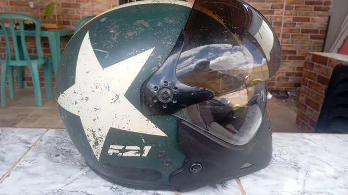 Capacete peels 60