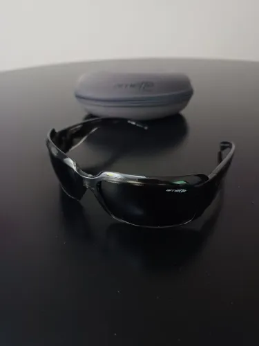 óculos de sol arnette infamous