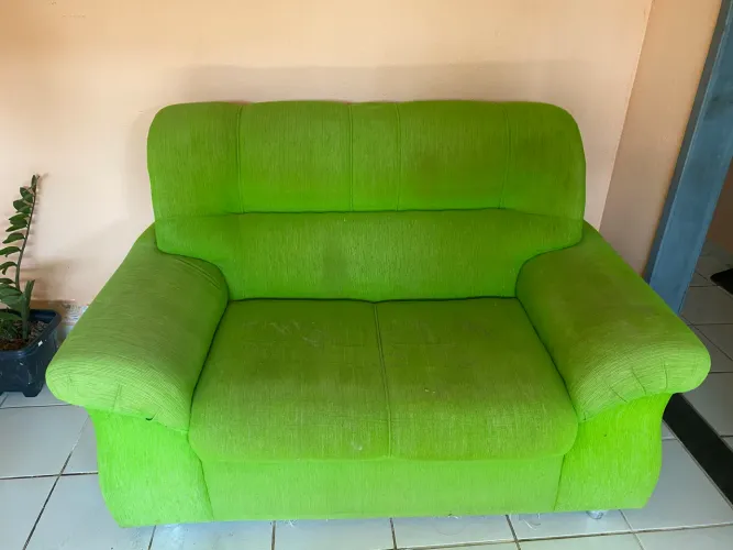 Sofá 2 lugares