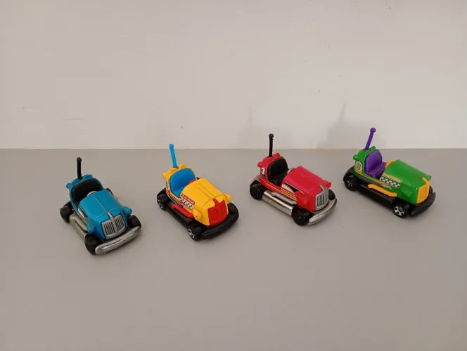 Carros Hotwheels - Bate Bate