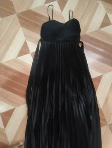 Vestido Preto Longo - USADO APENAS 1 VEZ