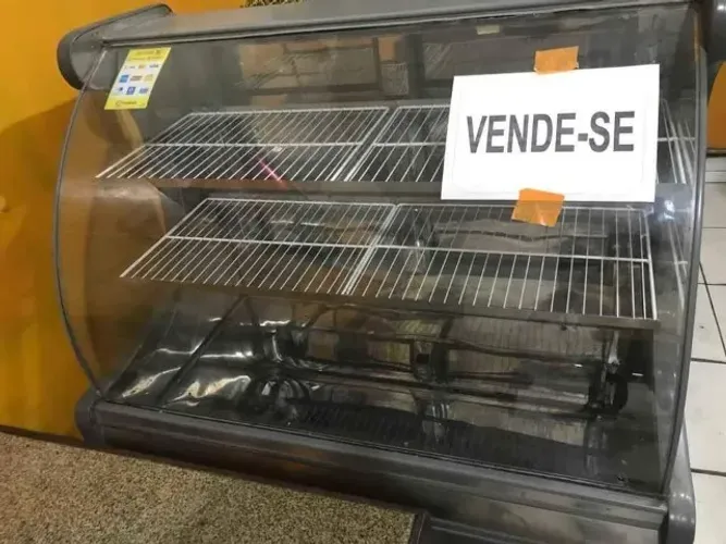 Balcão vitrine seco