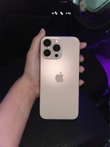 Iphone 16 pro max em ótimo estado