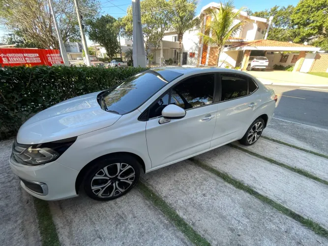 Citroen C4 Lounge Shine 1.6 Turbo Flex Aut. 2018