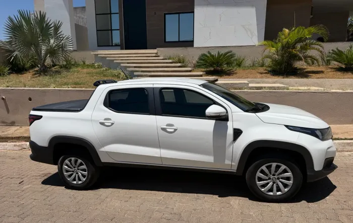Fiat Strada Freedom 1.3 Flex 8V CD 2024