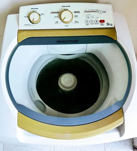 Máquina de lavar roupa 