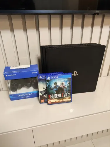PS4 PRO - 2 JOGOS - 1 CONTROLE ORIGINAL