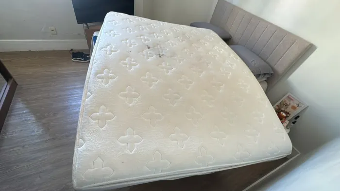 Colchão Queen Size Umaflex