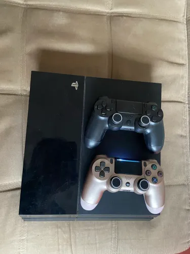 Playstation 4 - Fat 500gb HD