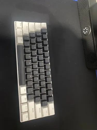 Teclado mecânico e de membrana