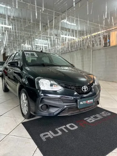 Toyota Etios X Plus Sedan 1.5 Flex 16V 4P Aut. 2021