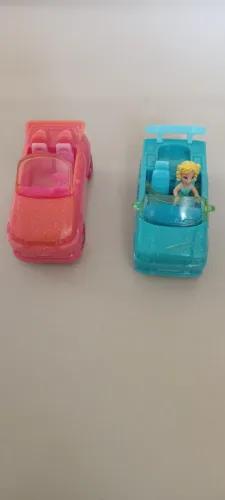 Mini carrinho da Polly com boneca