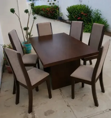 Mesa de Jantar com 6 Lugares