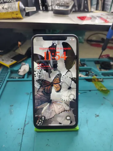 iPhone XS em ótimo estado com bateria 80%