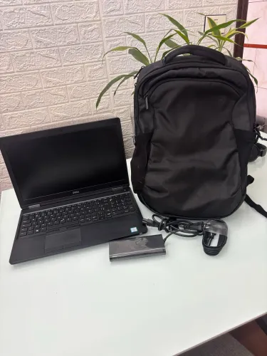 Notebook Dell potente i7 32 GB memória + mochila dell - excelente