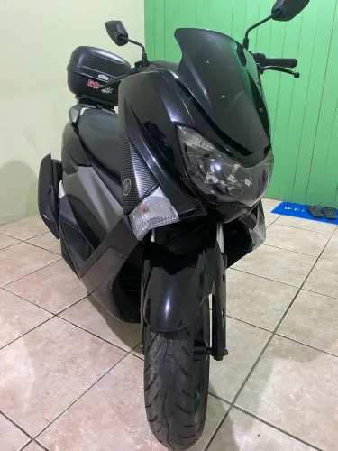 Vendo Nmax 160 cc 2018