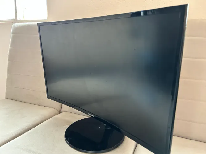 Monitor Sansung Curvo