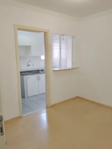 Apartamento a 30 metros do Metrô Saúde ?
