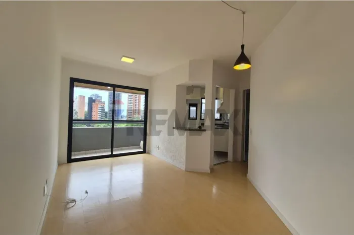 Apartamento para locação com 1 quarto, 1 vaga, 1 banheiro, na Vila Suzana de 43 m2