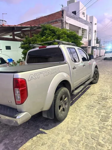 Nissan Frontier LE Attack CD 4X4 2.5 TB Die.aut 2013