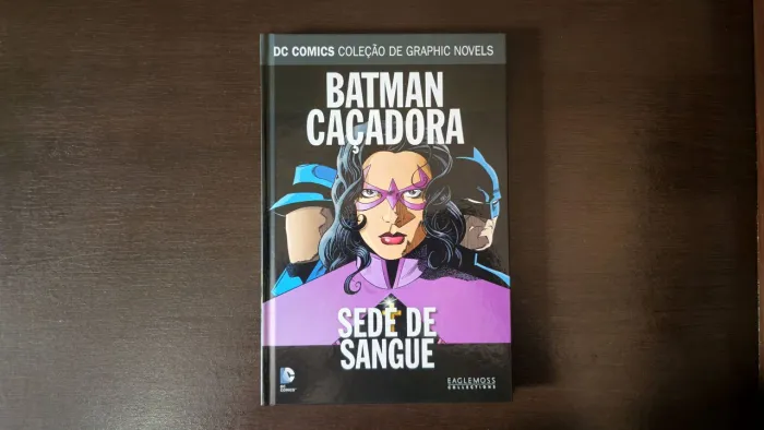 Batman e Caçadora - Sede de Sangue - DC Comics - HQ Eaglemoss