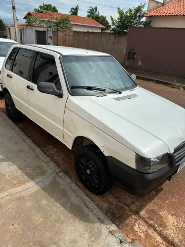 Fiat Uno Mille 1.0 Fire/ F.flex/ Economy 4P 2013