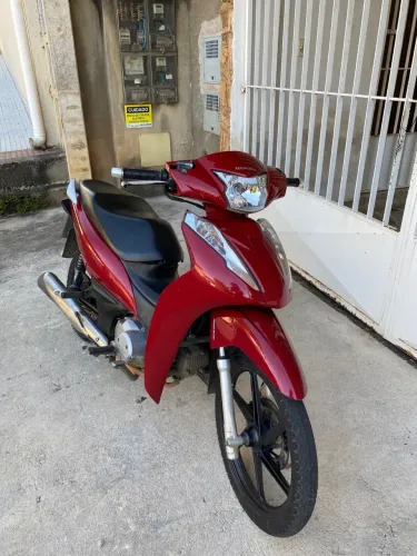 VENDO BIZ 125 certinha