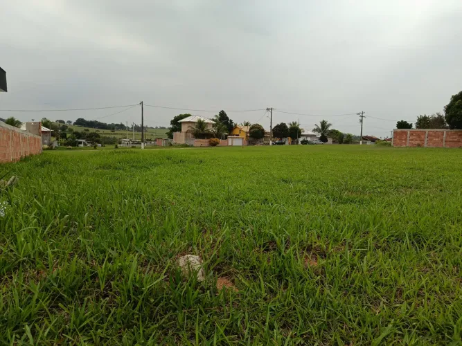 Terreno em condomínio ( Araruama)