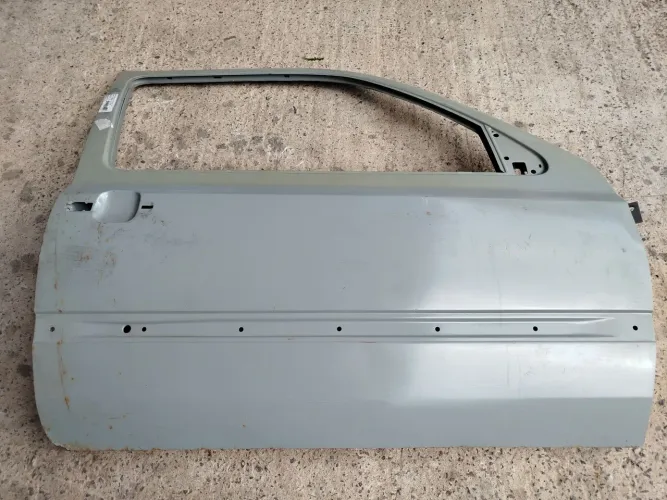 Porta direita Golf 2p 95 - Nova/Original 