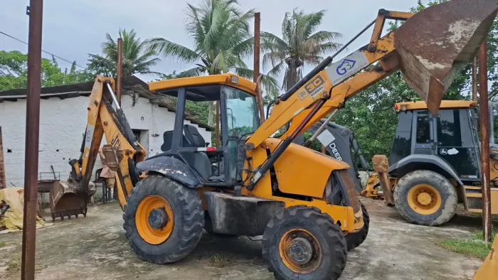 Retroescavadeira Jcb 3c 2010 4x4