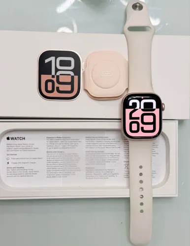 Apple Watch Series 10 - 42 MM - Rose Gold Aluminium Case - Bateria 100%