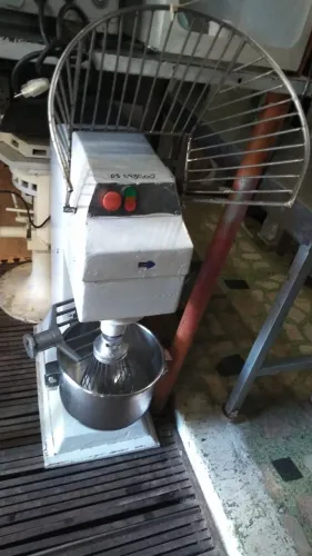 batedeira 20 L