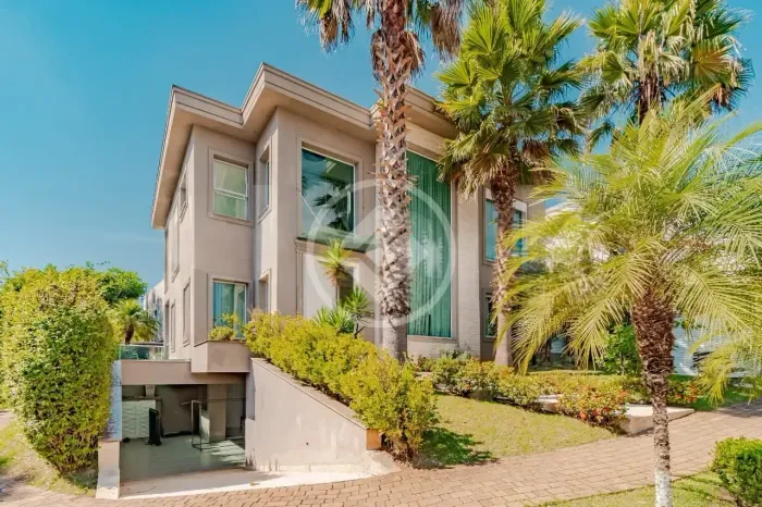 Casa em Condomínio para Locação, 420mts2, 3 dorms, 3 suítes, 4 vagas, lazer completo, Alph