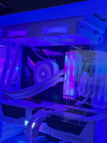 Kit 5800x3d, x470 Aorus ultra gaming, 32gb ram Corsair vengeance rgb 3600mhz