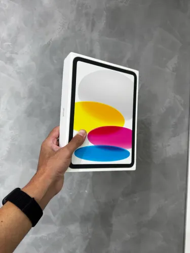 iPad 11 - 128gb 