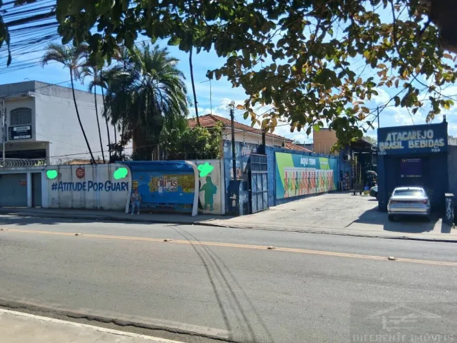 GLEBA À VENDA 1.389 m² COM EXCELENTE POTENCIAL CONSTRUTIVO