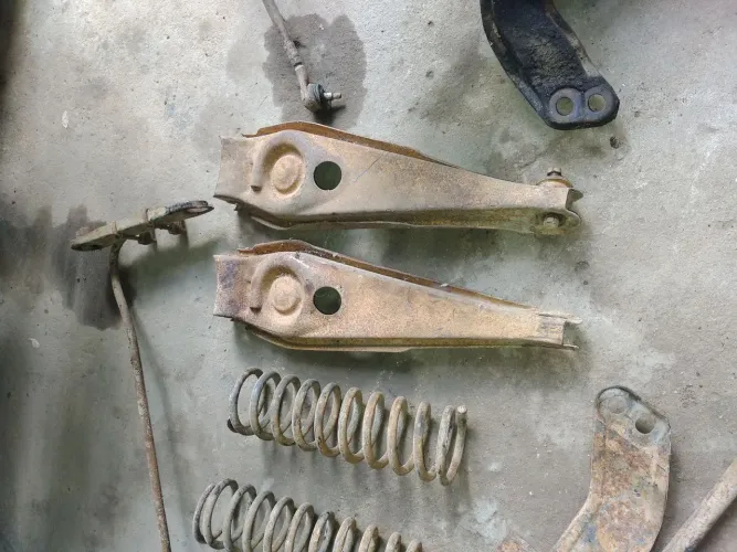 Peças de opala