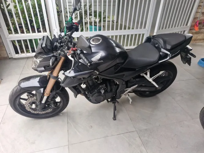 CB 500 F MUITO NOVA