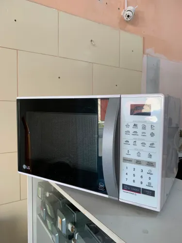 Microondas LG easy clean