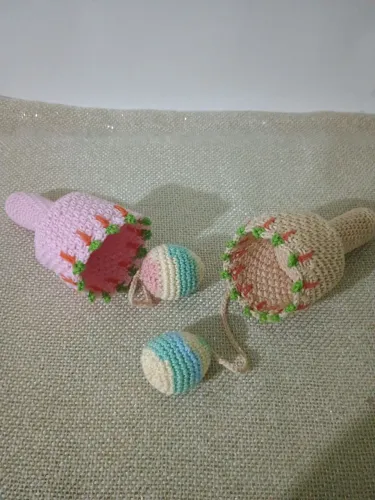 2 Bilboquês em amigurumi/crochê