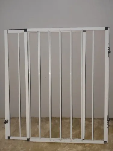 Portão grade de segurança correr alumínio largura 58 a 110 cm