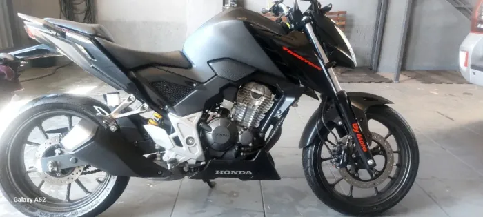 Honda CB 300F Twister CBS