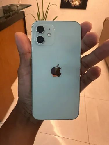 iPhone 12