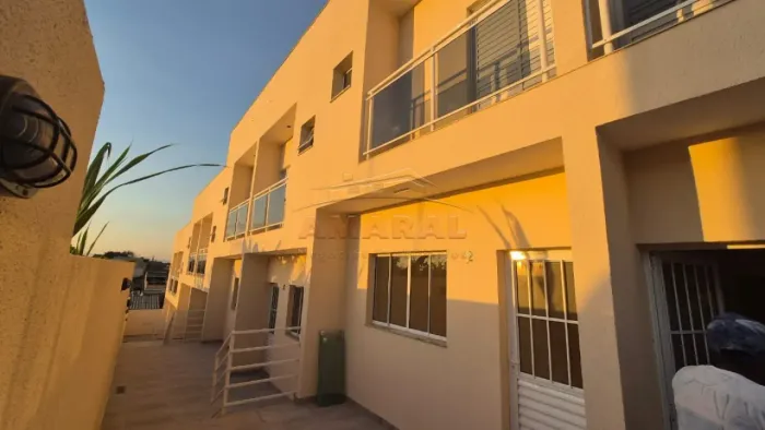 SOBRADO À VENDA EM VILLAGIO POÁ 2 SUÍTES + QUINTAL