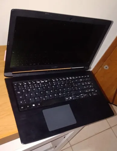 NOTEBOOK ACER ASPIRE 3 A315-53 Modelo: N17C4 Intel core i3 4GB RAM