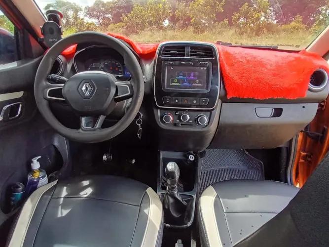 Renault Kwid Intense 1.0 Flex 12V 5P Mec. 2020
