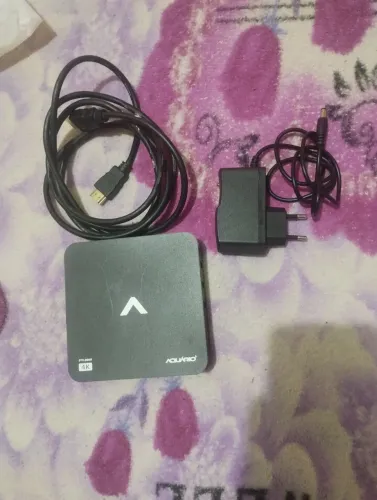 Vende-se tv box ...