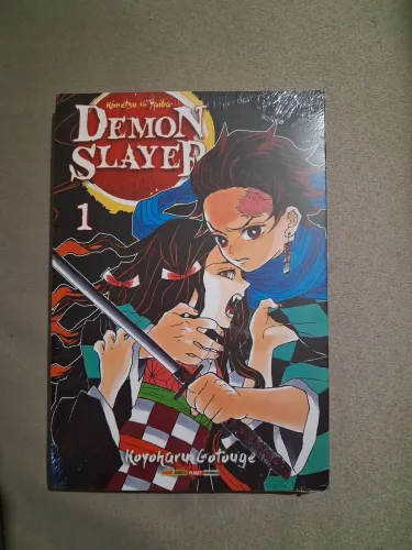 Kimetsu No Yaiba, Demon Slayer. Vol.1 - Novo. Ainda Plastificado.